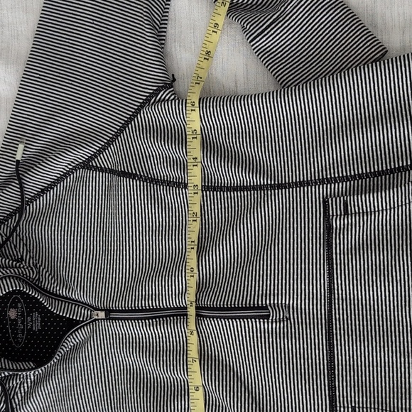 Tangerine Active Pullover Half Zip Hoodie Black White Stripe Women's Medium - Picture 11 of 14